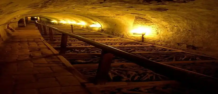 Catacumbas de Lima